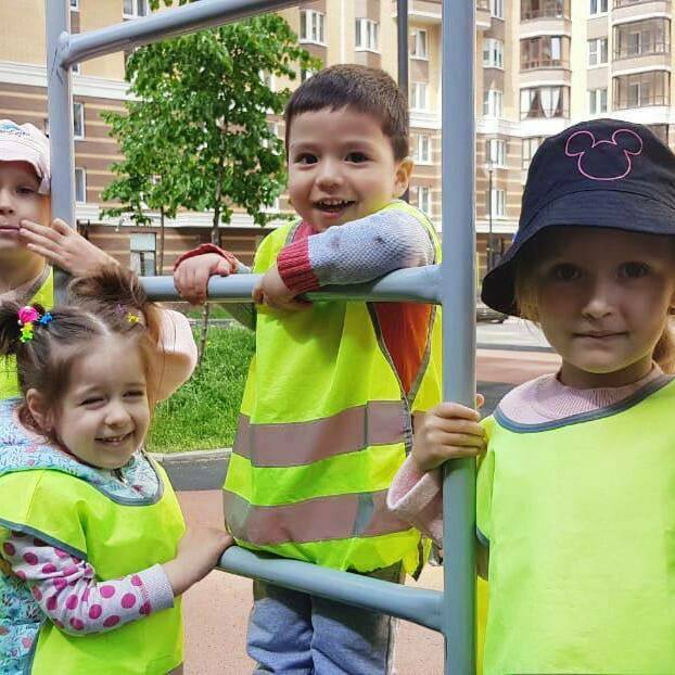 Прогулки в детсаде Мими Дом Прогулки в детсаде Мими Дом